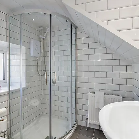 بيت للعطل The Wee House